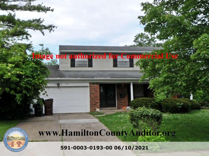 542 BEAUFORT Ct  